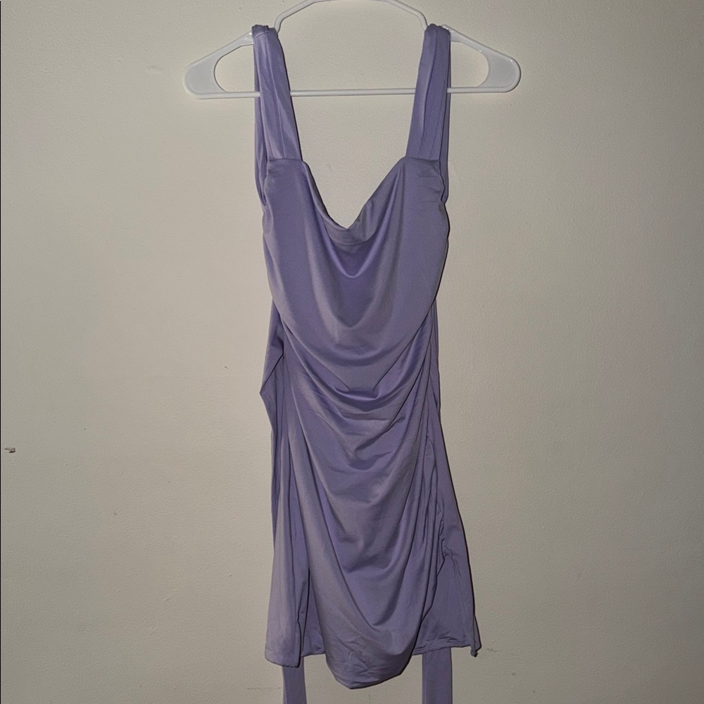 Elegant Lavender Backless Dress